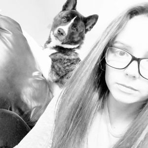 Meet your Posher, Carley